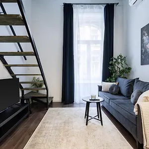 E41 - Trendy Boutique - Prime Spot By Bqa Appartement